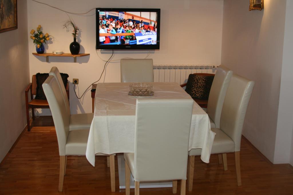 Apartment Grgas-Tucilo Zablace Exterior photo